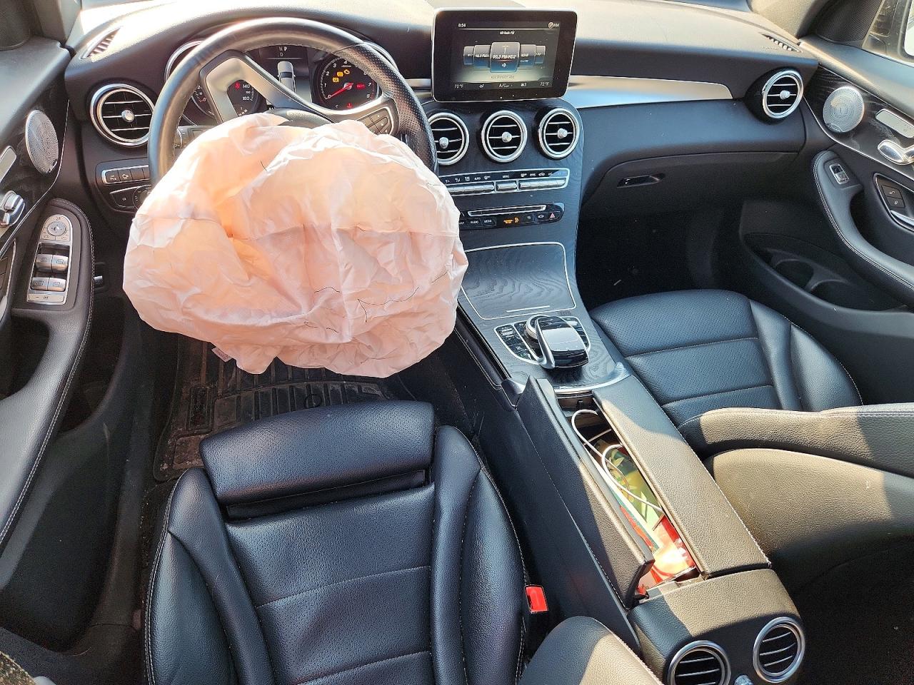 2018 MERCEDES-BENZ GLC GLC 300-4M