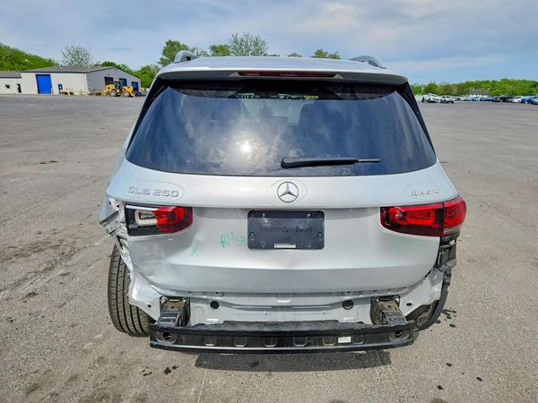 2021 MERCEDES-BENZ GLB GLB250-4M