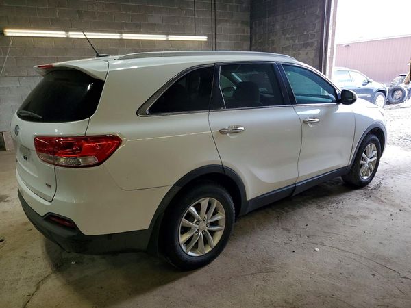 2017 KIA SORENTO