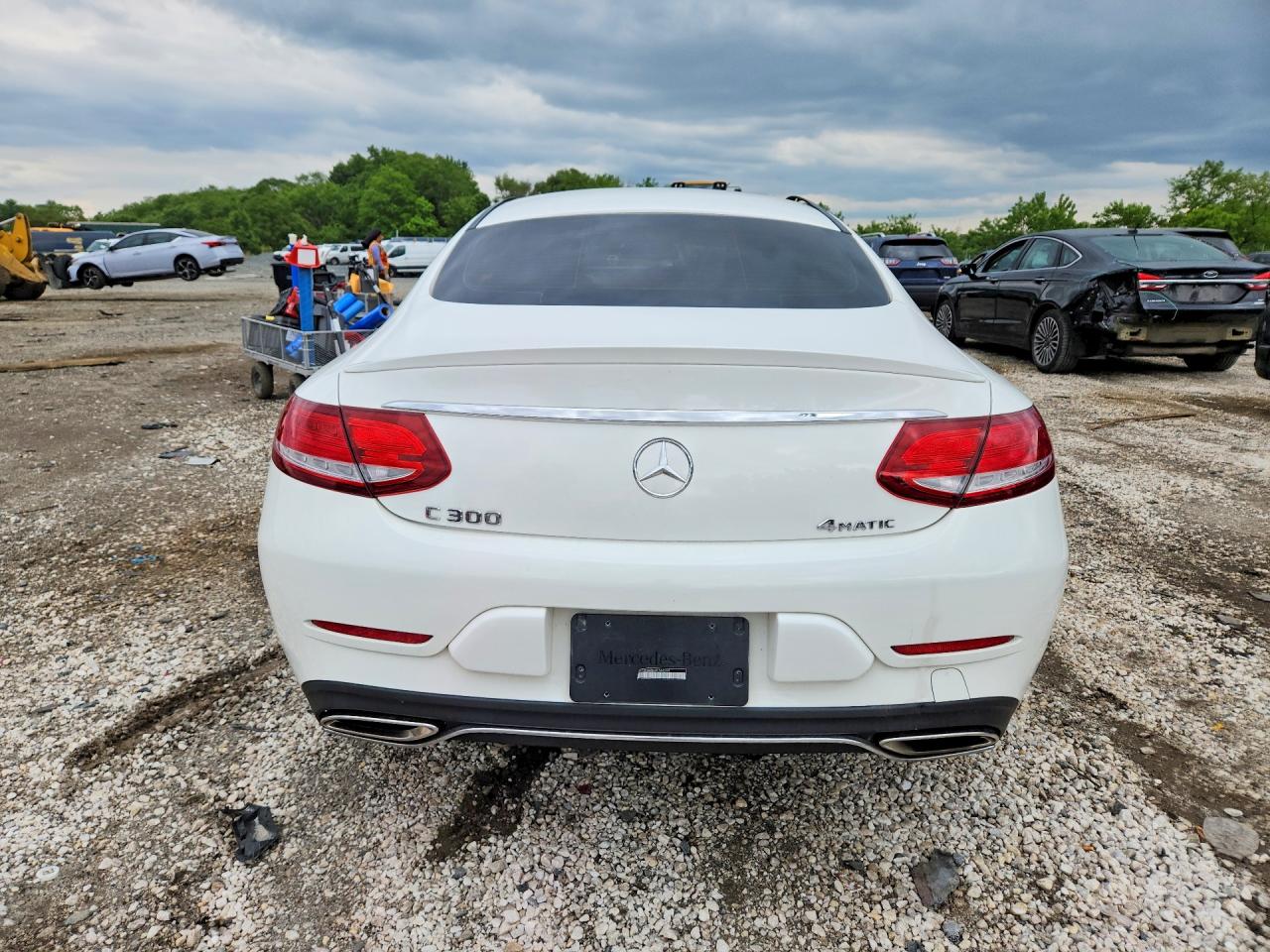 2017 MERCEDES-BENZ C300 C300-4M