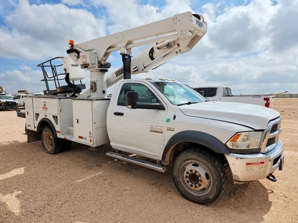 2018 RAM 5500 REG CAB CHASSIS
