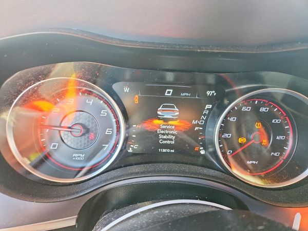 2019 DODGE CHARGER SXT