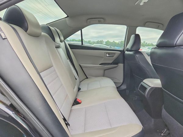 2016 TOYOTA CAMRY