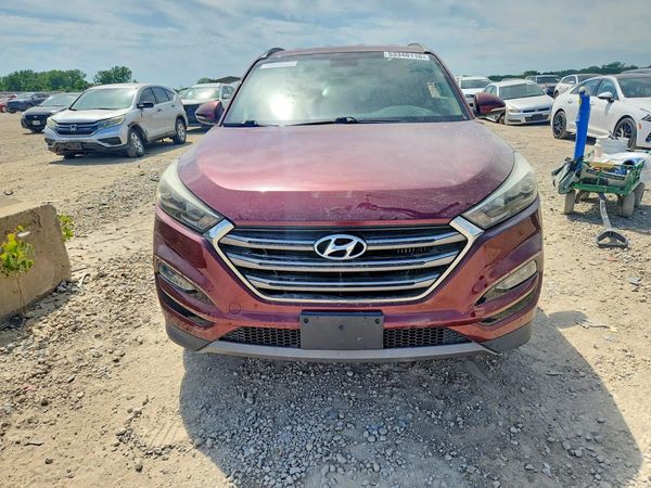 2016 HYUNDAI TUCSON