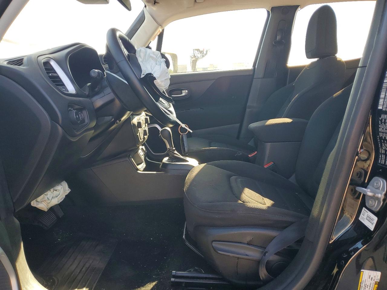 2018 JEEP RENEGADE LATITUDE 4X2
