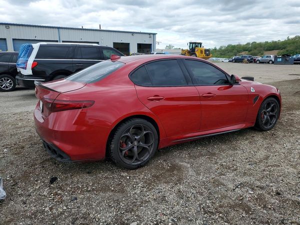 2018 ALFA ROMEO GIULIA QUADRIFOGLIO RWD