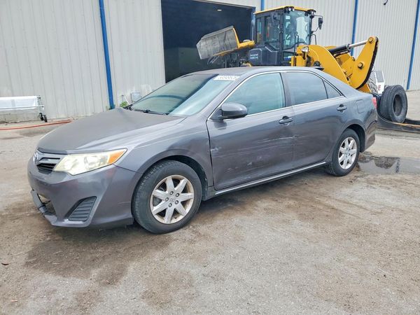 2013 TOYOTA CAMRY