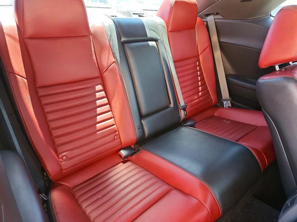 2014 DODGE CHALLENGER Base