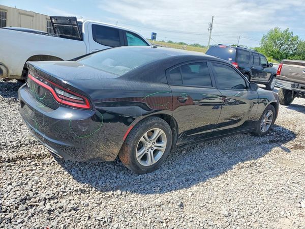 2020 DODGE CHARGER SXT