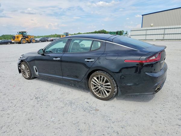 2018 KIA STINGER