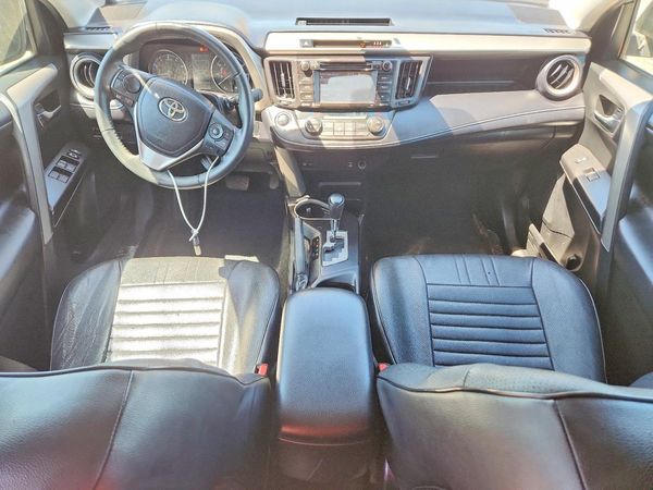 2017 TOYOTA RAV4 XLE