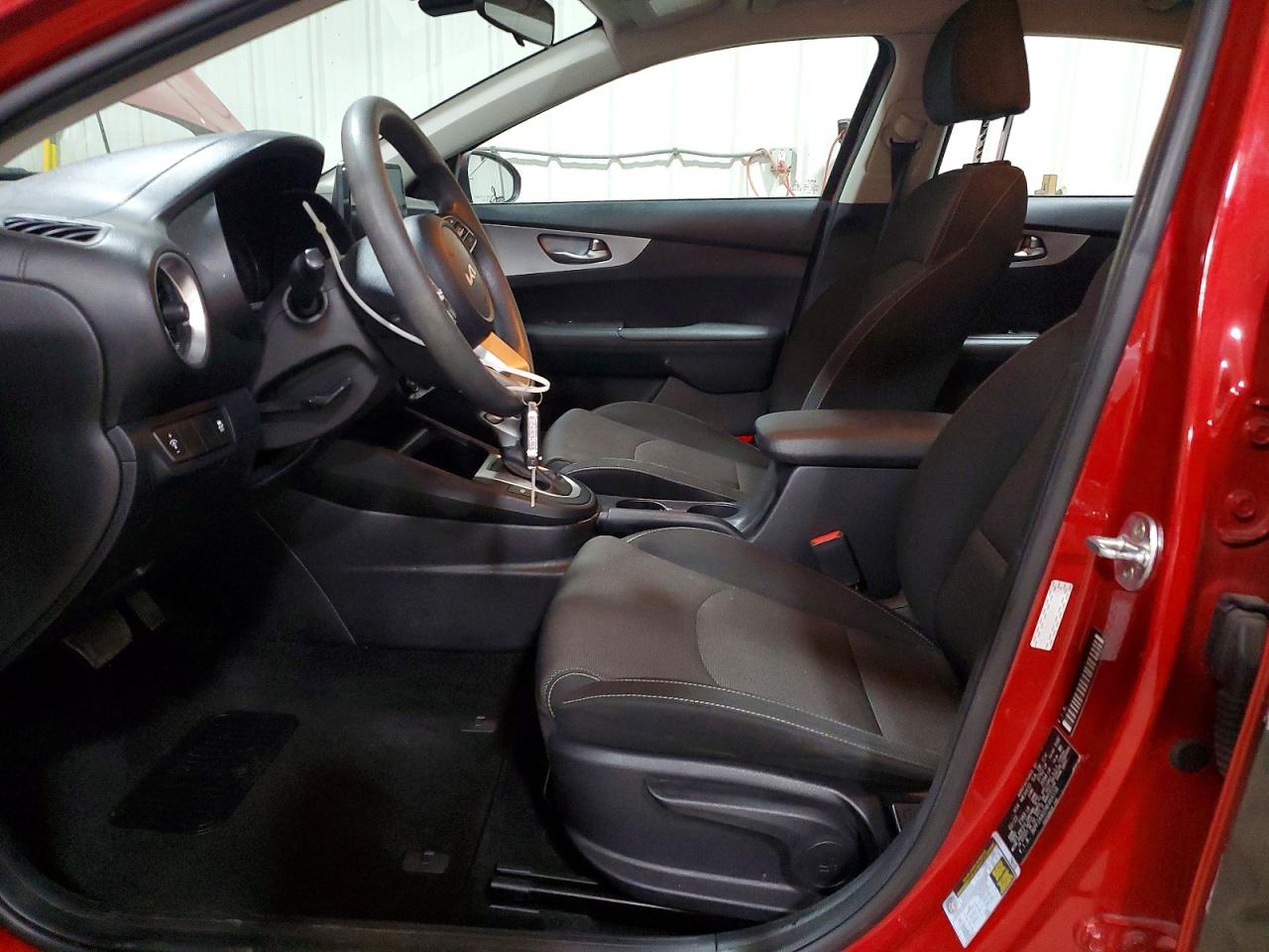 2022 KIA FORTE FE, LXS