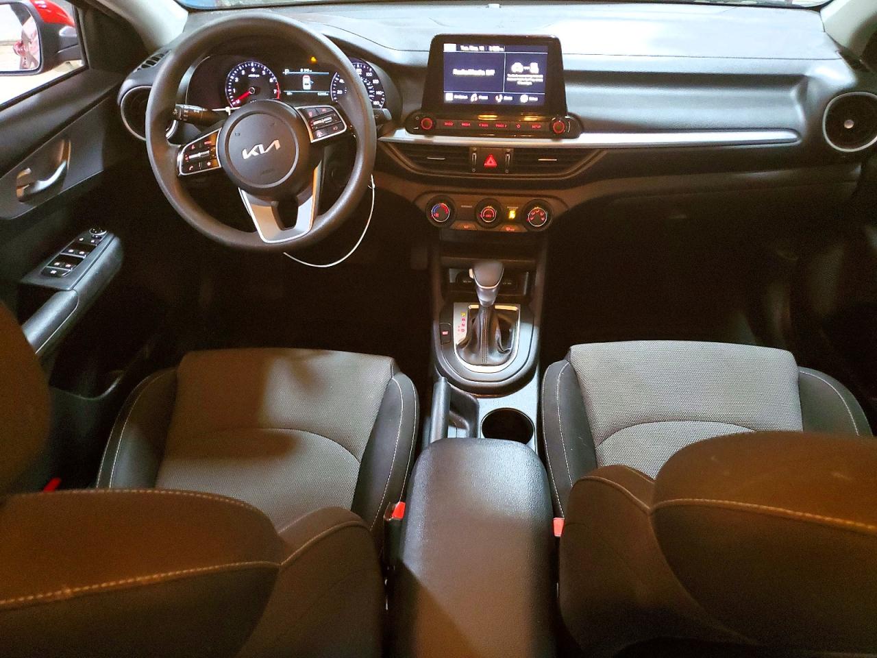 2022 KIA FORTE FE, LXS