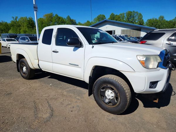 2012 TOYOTA TACOMA