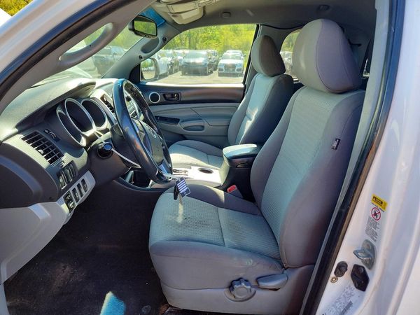 2012 TOYOTA TACOMA