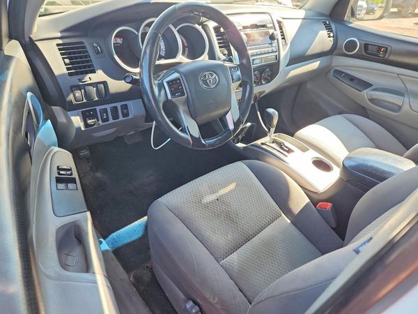 2012 TOYOTA TACOMA