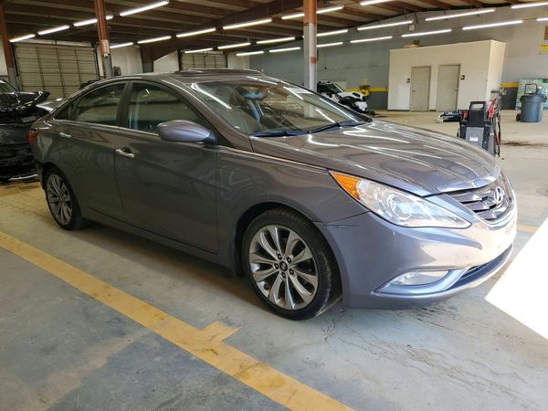2012 HYUNDAI SONATA