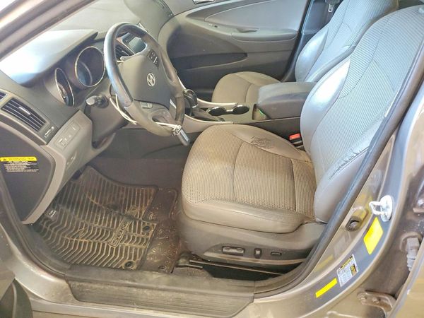 2012 HYUNDAI SONATA