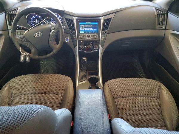 2012 HYUNDAI SONATA