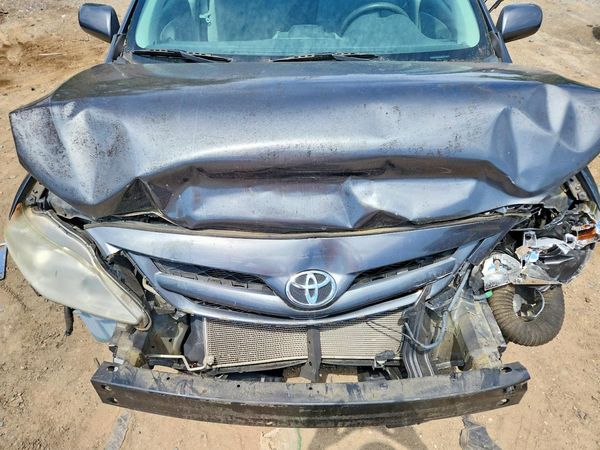 2012 TOYOTA COROLLA