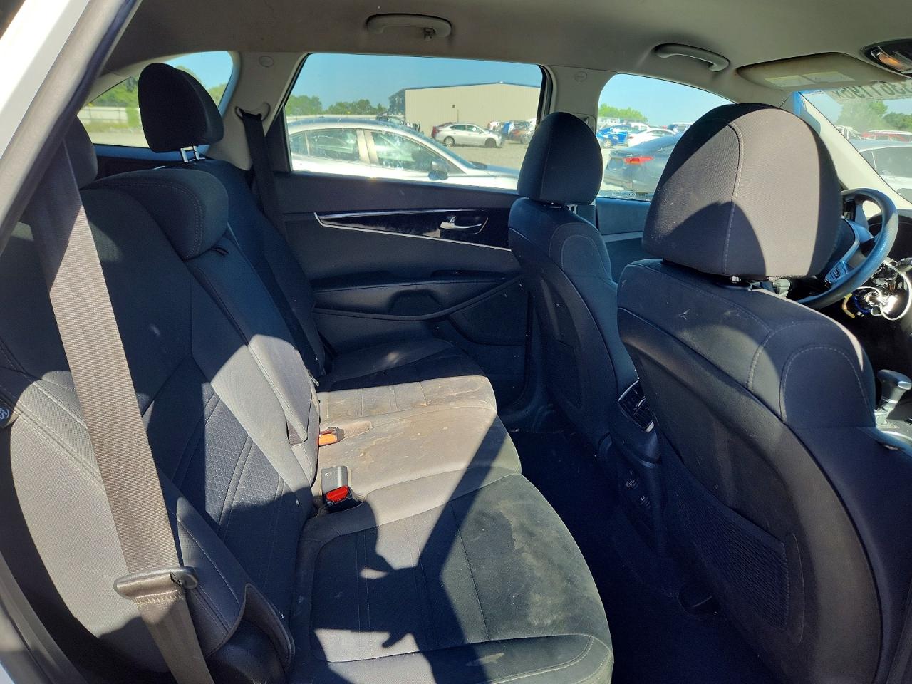 2019 KIA SORENTO L, LX, S