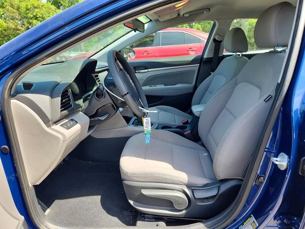 2019 HYUNDAI ELANTRA