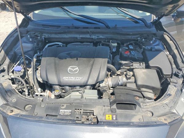 2014 MAZDA 3 Touring/GS