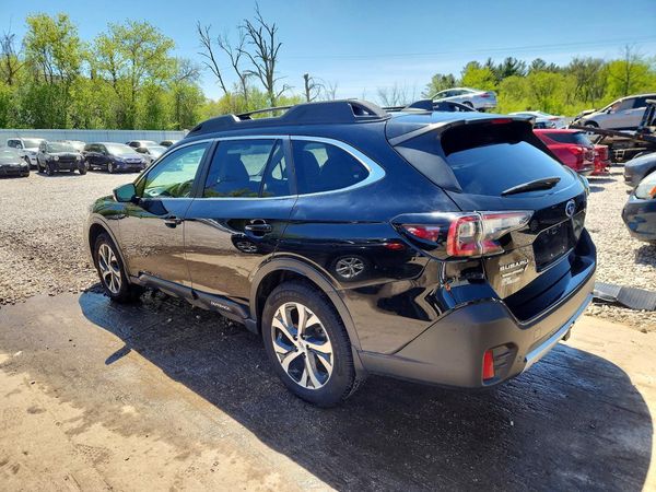2022 SUBARU OUTBACK