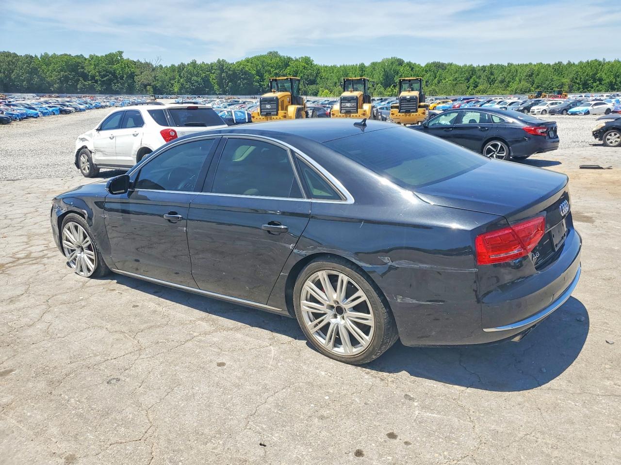 2013 AUDI A8