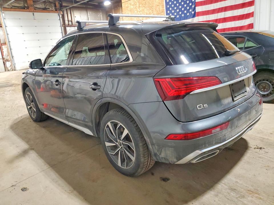 2022 AUDI Q5 S Line quattro Premium