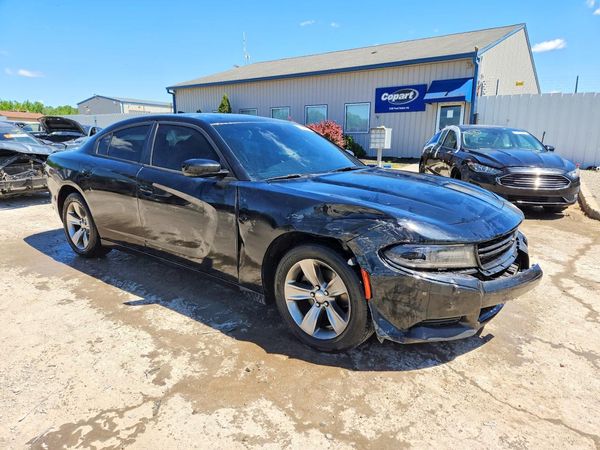 2016 DODGE CHARGER SXT