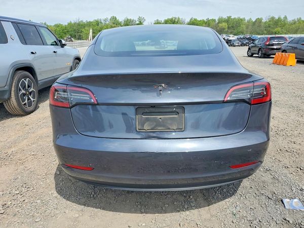 2023 TESLA MDL 3