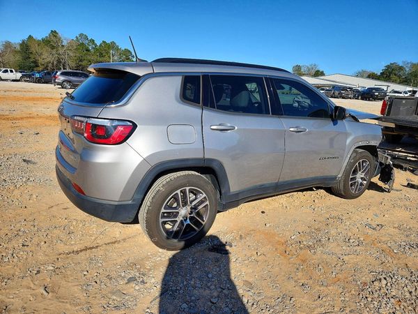 2019 JEEP COMPASS LATITUDE 4X2