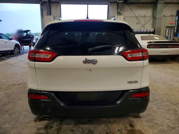 2015 JEEP CHEROKEE LATITUDE FWD