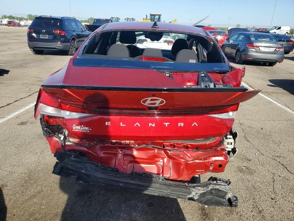 2025 HYUNDAI ELANTRA SEL Sport