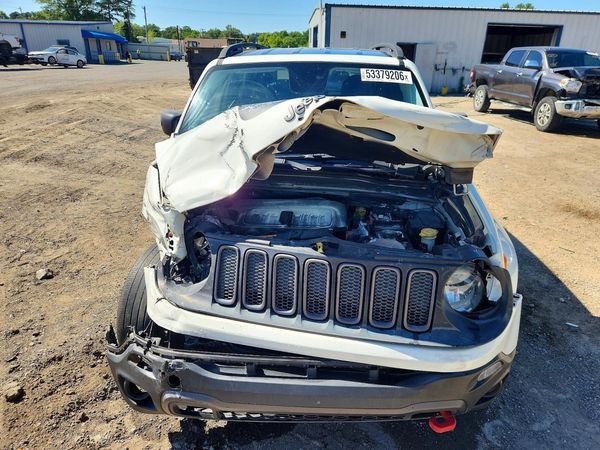 2017 JEEP RENEGADE TRAILHAWK 4X4
