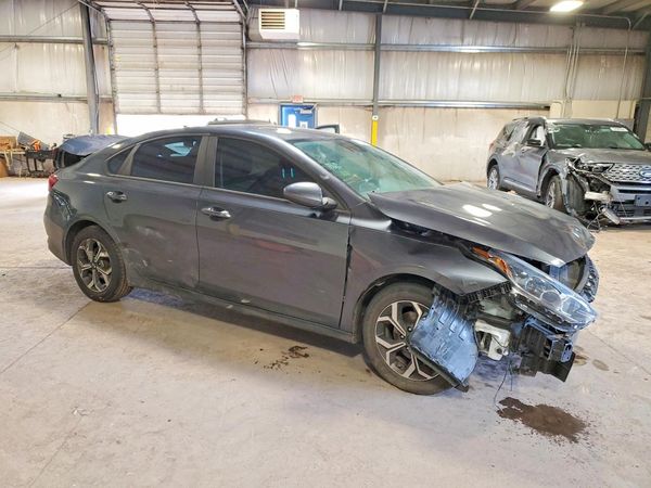 2021 KIA FORTE FE, LXS