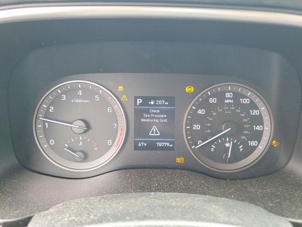 2019 HYUNDAI TUCSON SE