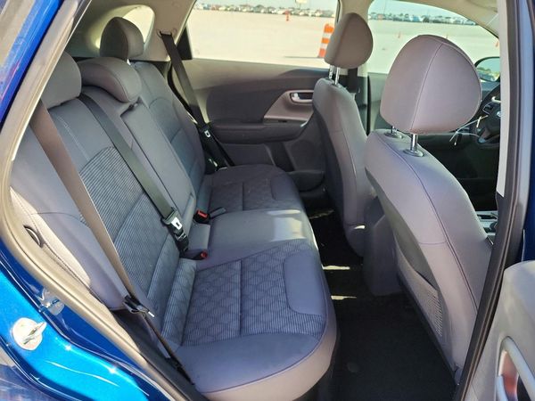2017 KIA NIRO FE / LX / LX Tech