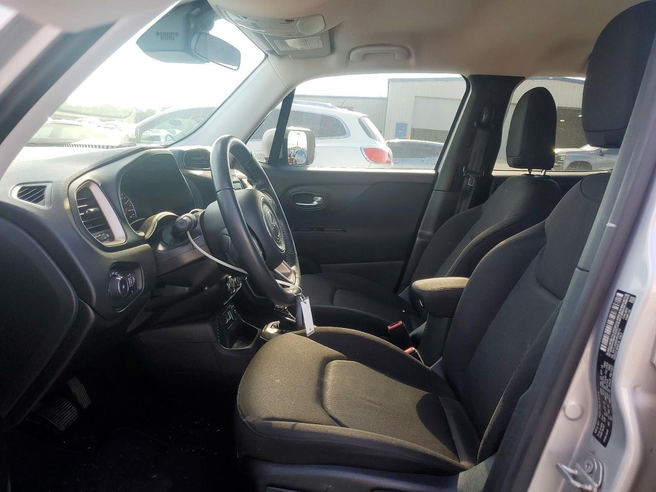 2017 JEEP RENEGADE LATITUDE 4X2