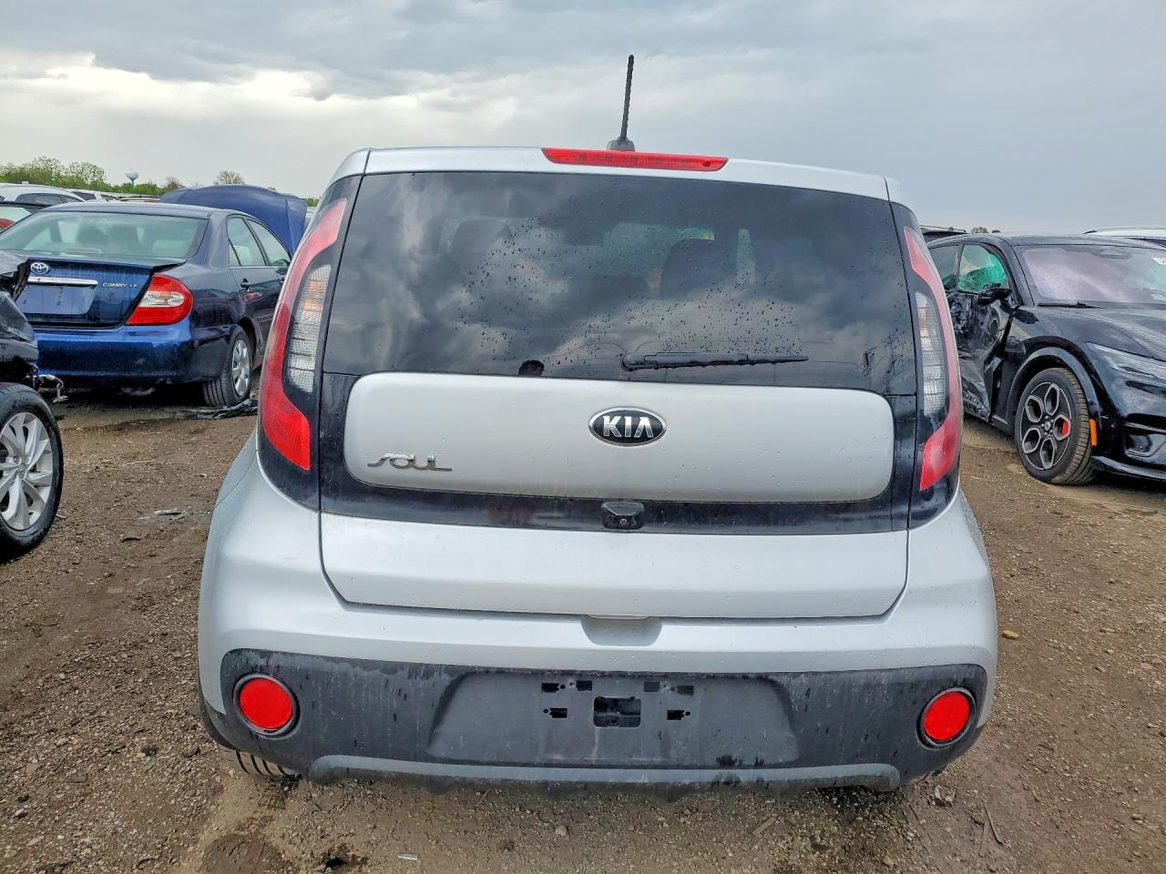 2019 KIA SOUL Base