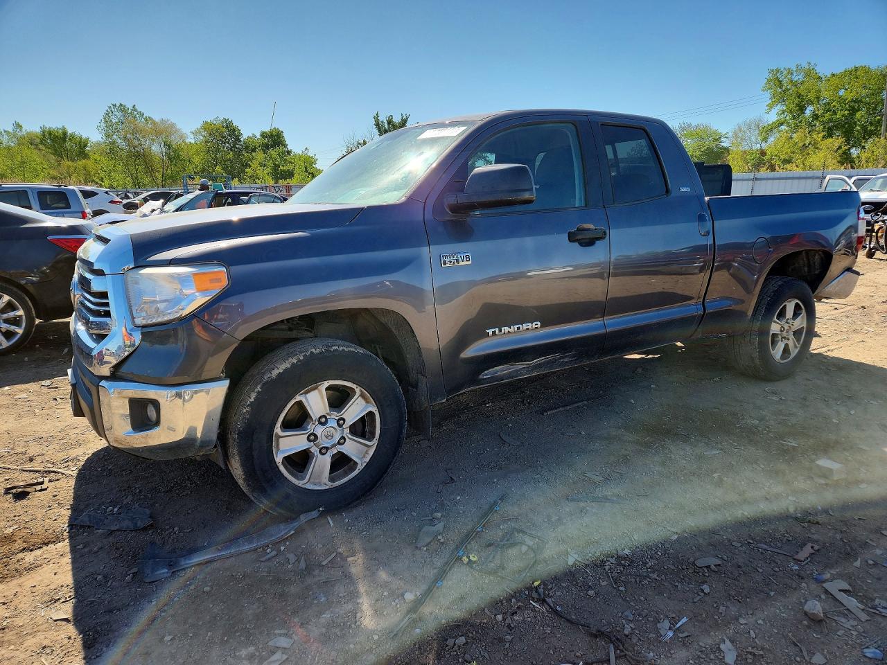 2017 TOYOTA TUNDRA