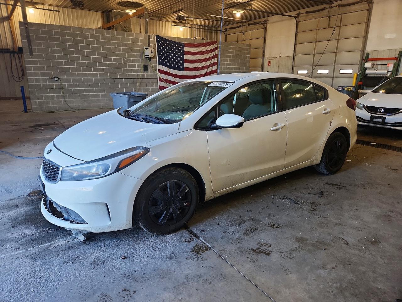2017 KIA FORTE LX Base