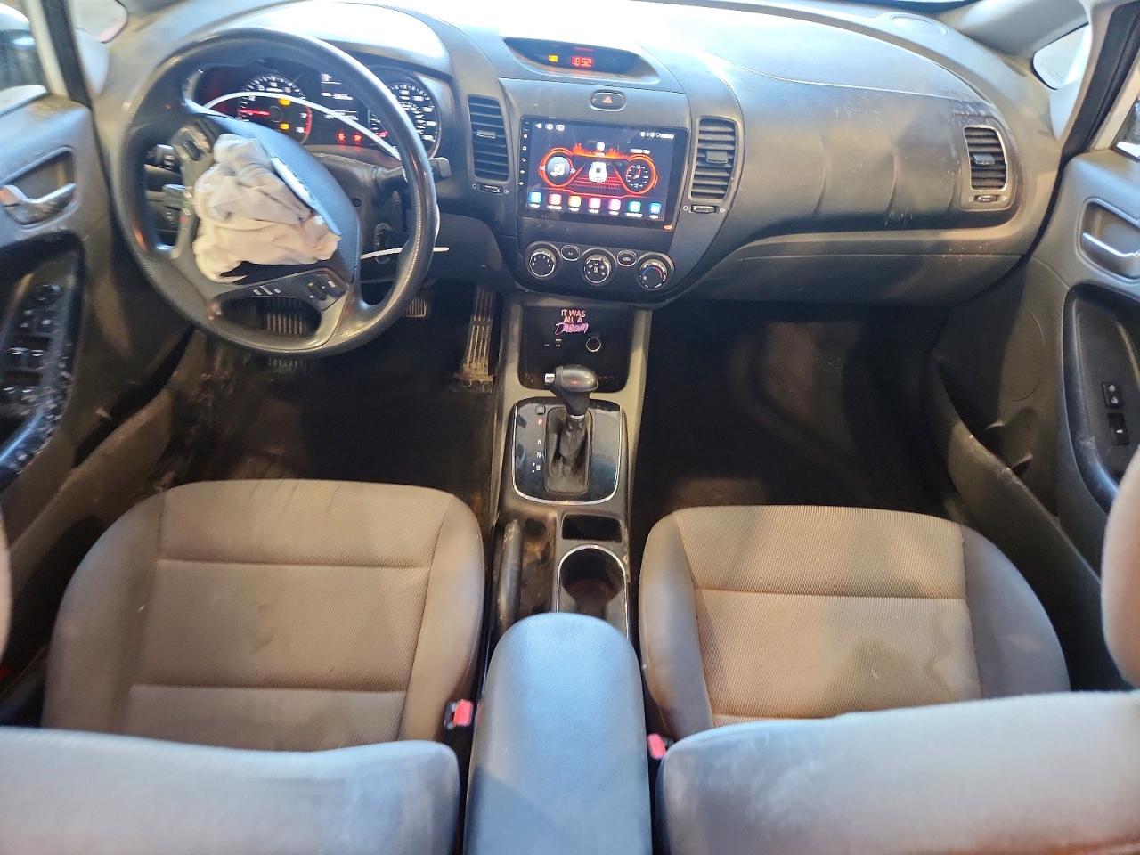 2017 KIA FORTE LX Base