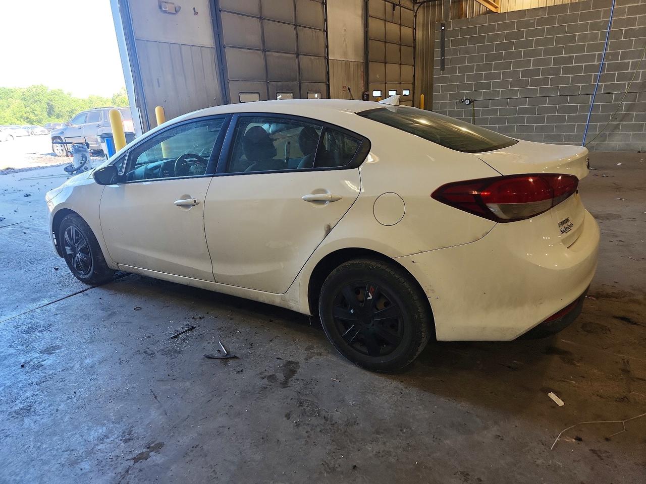 2017 KIA FORTE LX Base