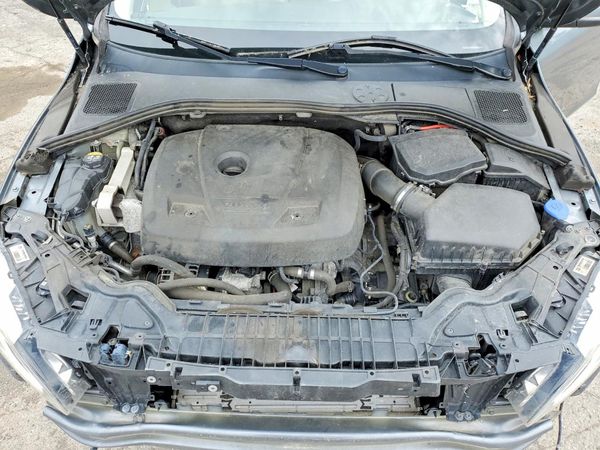 2017 VOLVO S60