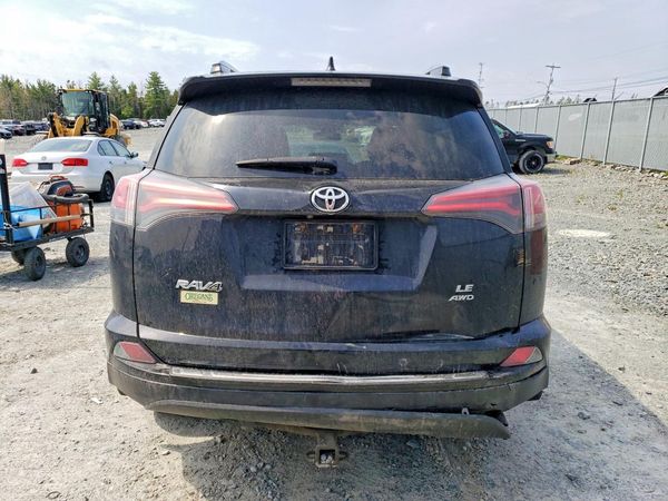2017 TOYOTA RAV4 LE