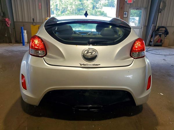 2013 HYUNDAI VELOSTER