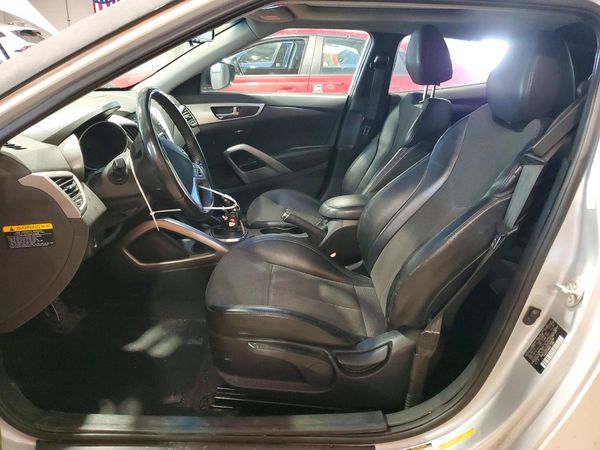 2013 HYUNDAI VELOSTER