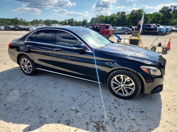 2015 MERCEDES-BENZ C 4-MATIC